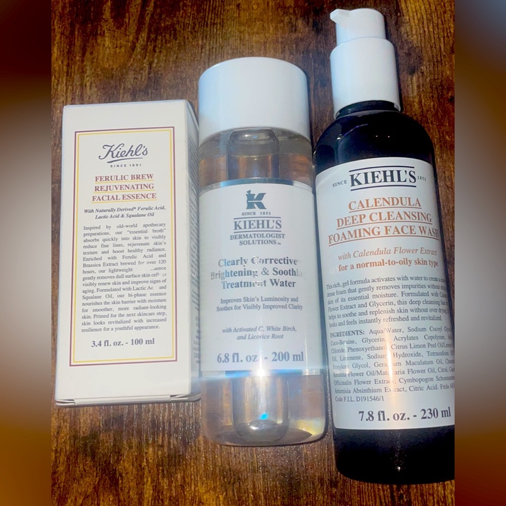 Kiehls skincare bundle. Retails for $140